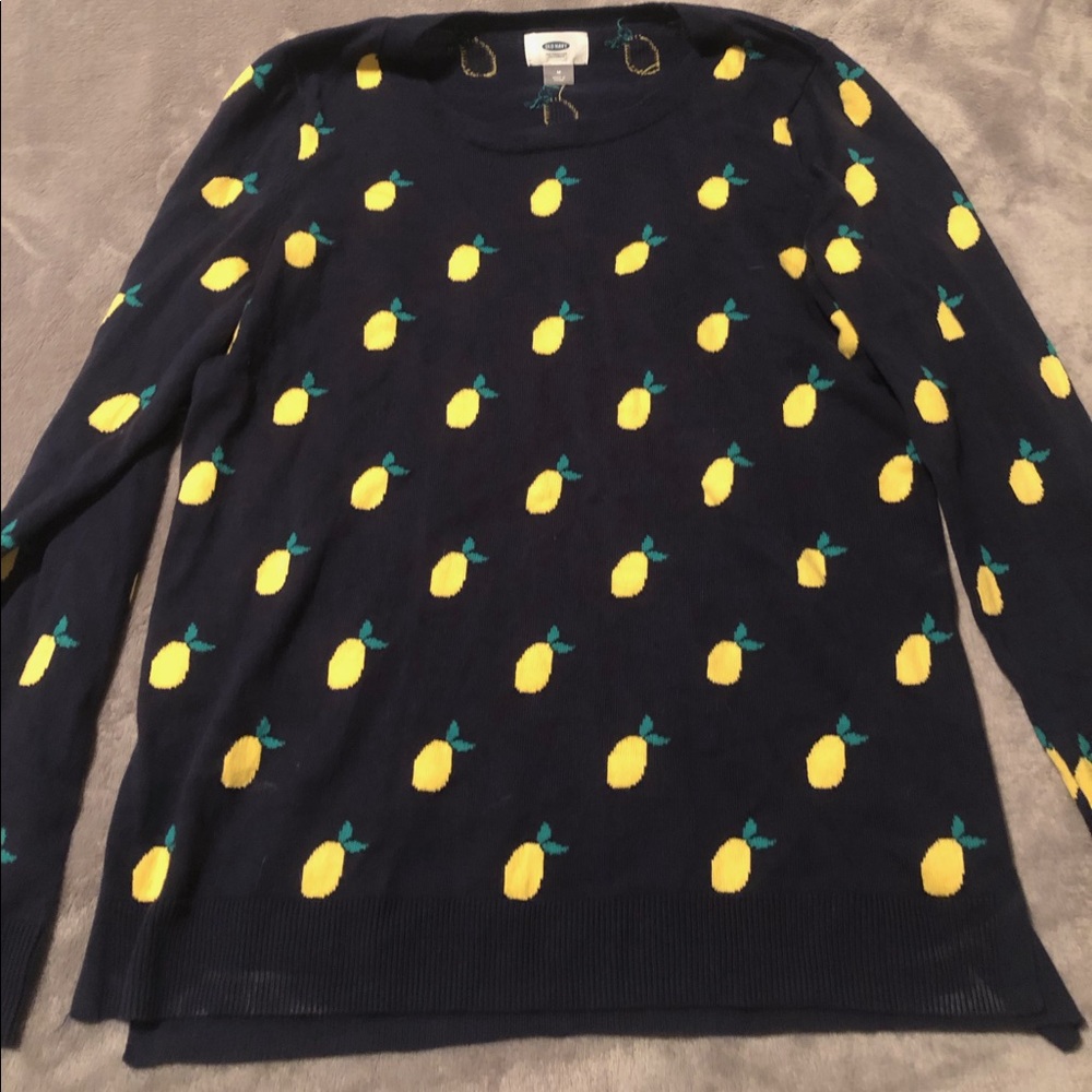 Old Navy lemon print sweater